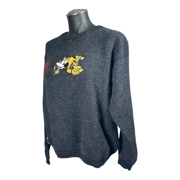 The Disney Store Vintage Black Wool Sweater Medium? Mickey Outdoors Pluto - Picture 6 of 12